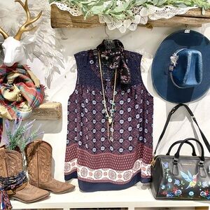 Anthropologie DANIEL RAINN Lace detailing boho blouse w shabby chic Country vibe